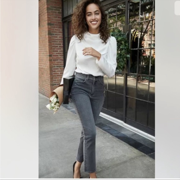 Express Super High Waisted Beaded Side Slim Jeans - Picture 5 of 9